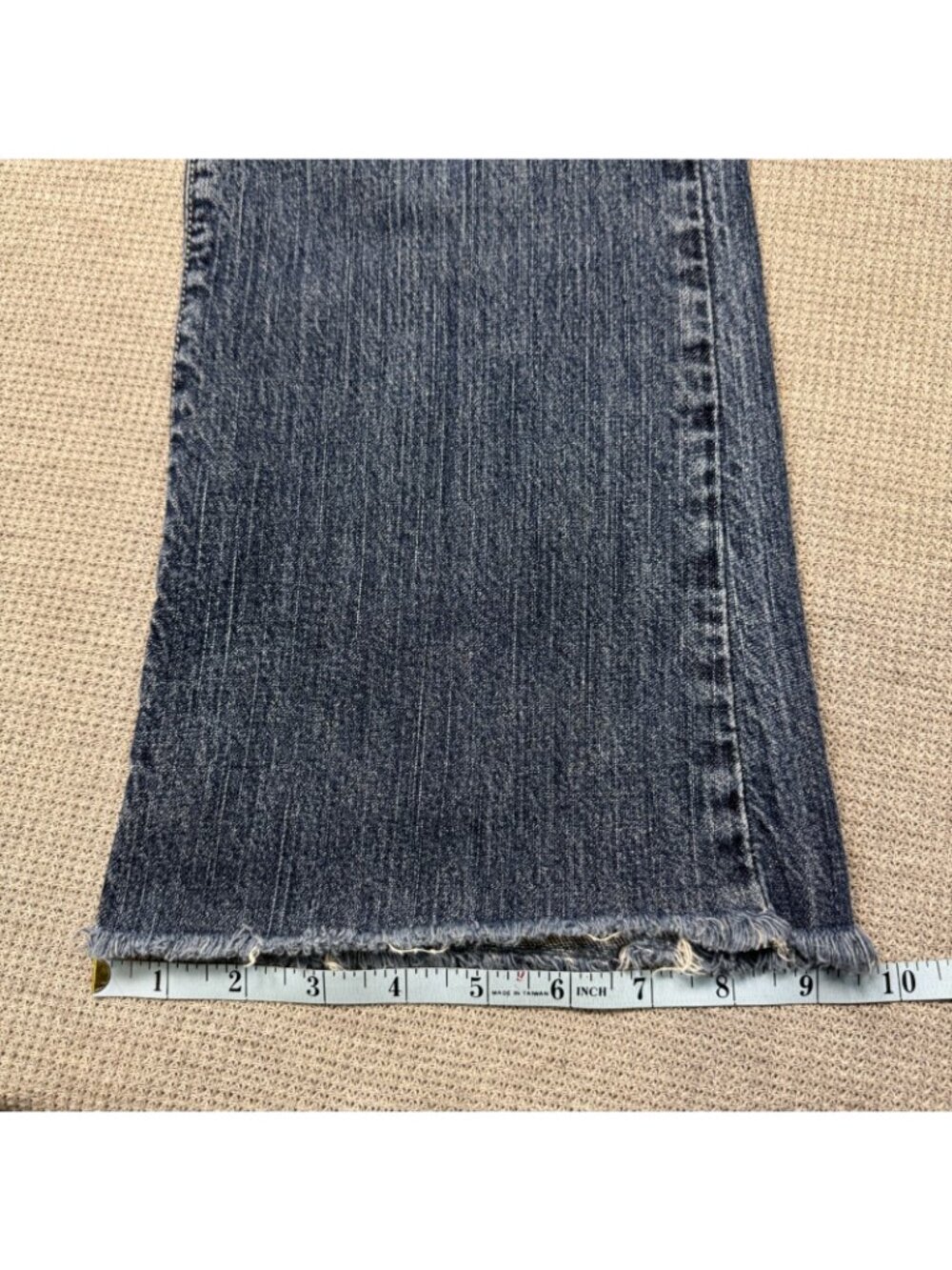 Eddie Bauer Bootcut Jeans Womens Size 8R Blue Denim Raw Cuffs Mid Rise Classic - Picture 13 of 13
